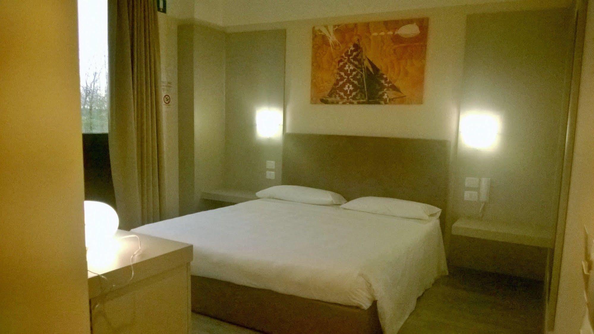 Hotel Motel Piu' Vaiano Cremasco Buitenkant foto